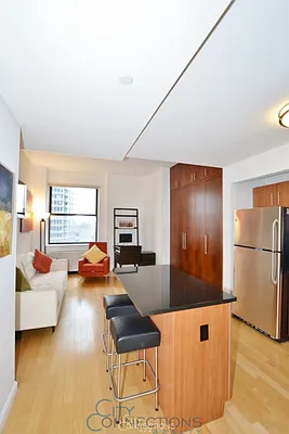 Rented by City Connections Realty | media 29