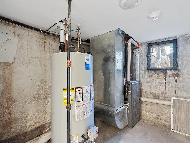 82 Colgate St #3 — Photo 39