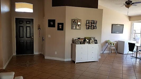 3rd image of 7718 W Luke Ave