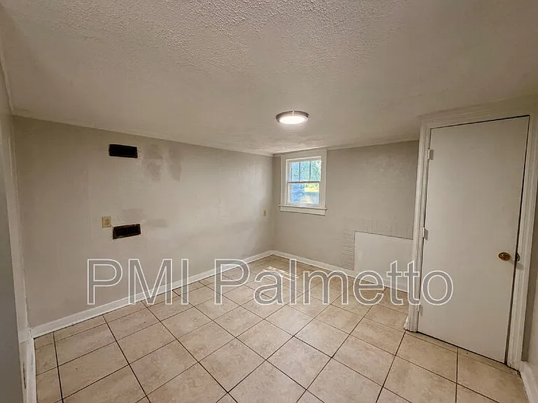 1304 Mount Vernon St — Photo 15