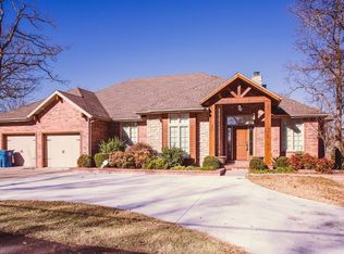 227 S Lakeshore Dr, Blue Eye, MO 65611