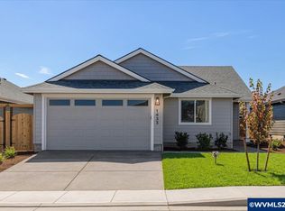 1433 SE Hankel St, Dallas, OR