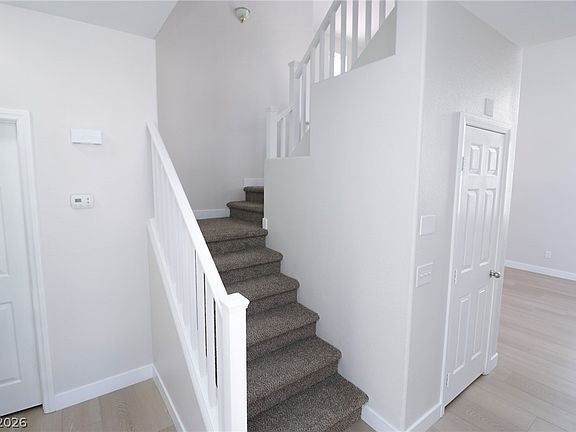 5th image of 9450 Spellman Ct