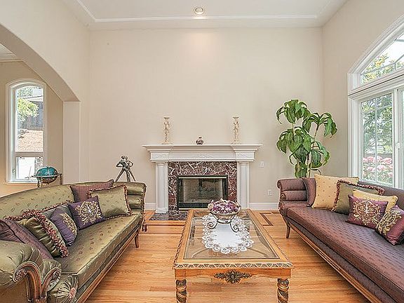 5th image of 3800 Campolindo Dr