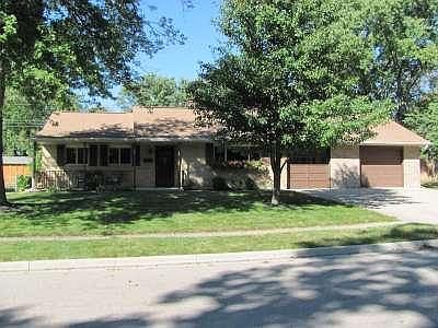 1st image of 621 Lancer Ave