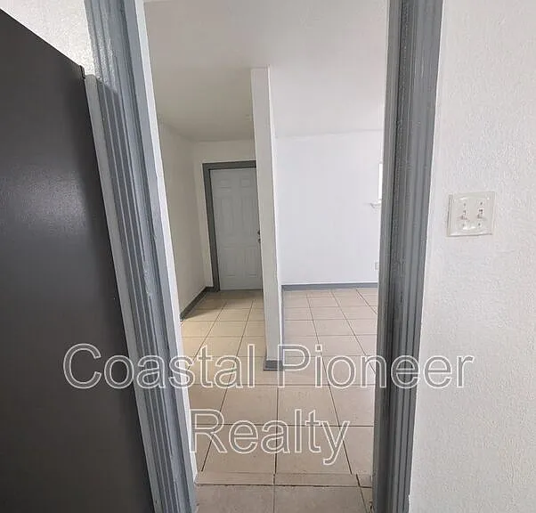 3721 N Whittier St — Photo 48