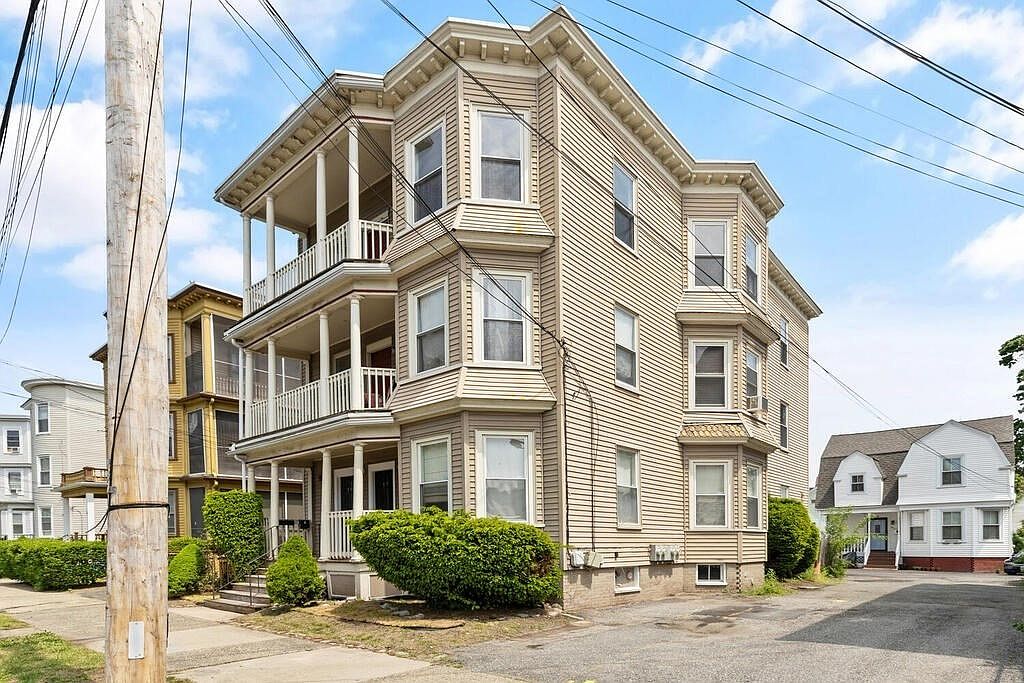 59 Harwood St 3, Lynn, MA 01902 Zillow