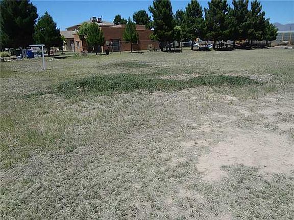 4th image of 6030 Oleaster Dr