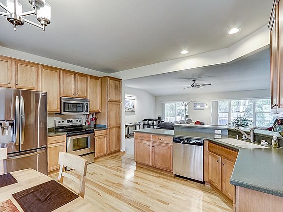 3rd image of N174W20312 Creekside Dr