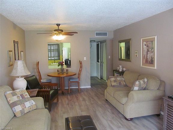 3rd image of 175 Turtle Lake Ct #9-205