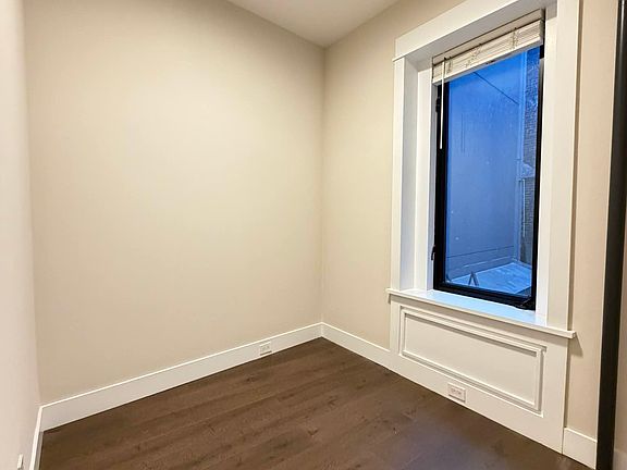 4th image of 49 Prince St #1