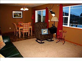 3rd image of 1524 Wind River Ln #5