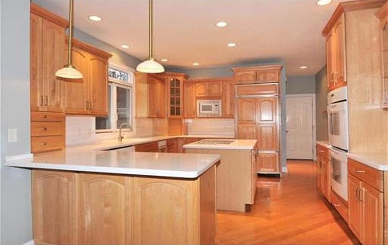 92 Pleasant St, Grafton, MA 01519 Zillow