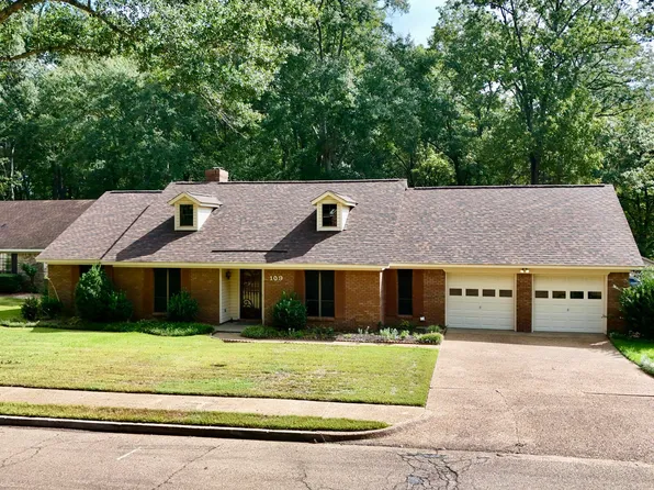 109 Indian Summer Ln, Clinton, MS 39056