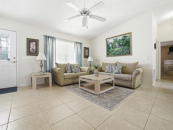 4th image of 1202 CHAPARRAL DRIVE