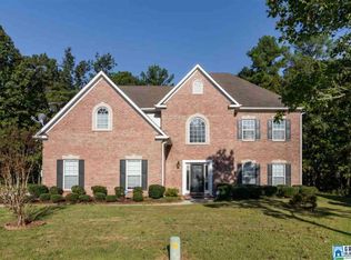 5700 Willow Lake Dr, Birmingham, AL 35244