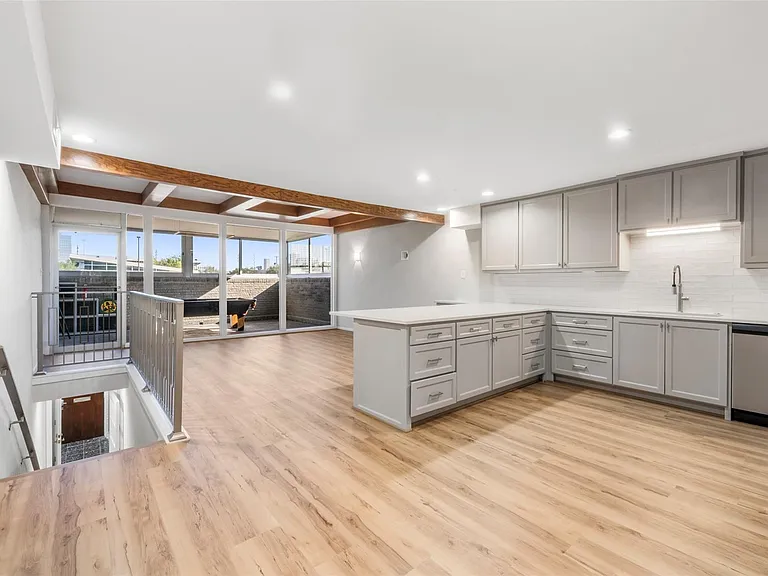 3141 Bissonnet St — Photo 26