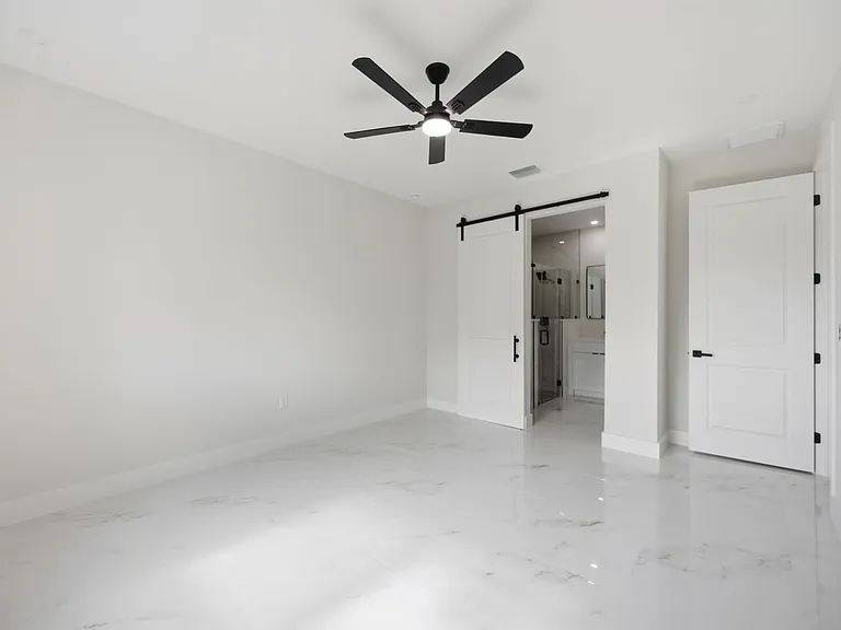 1299 Barton Ave — Photo 30