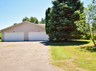 1630 108th Ln NW, Coon Rapids, MN 55433