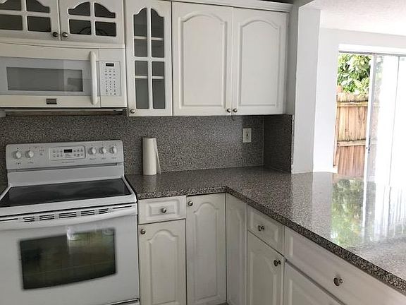 5th image of 3800 W 11th Ave