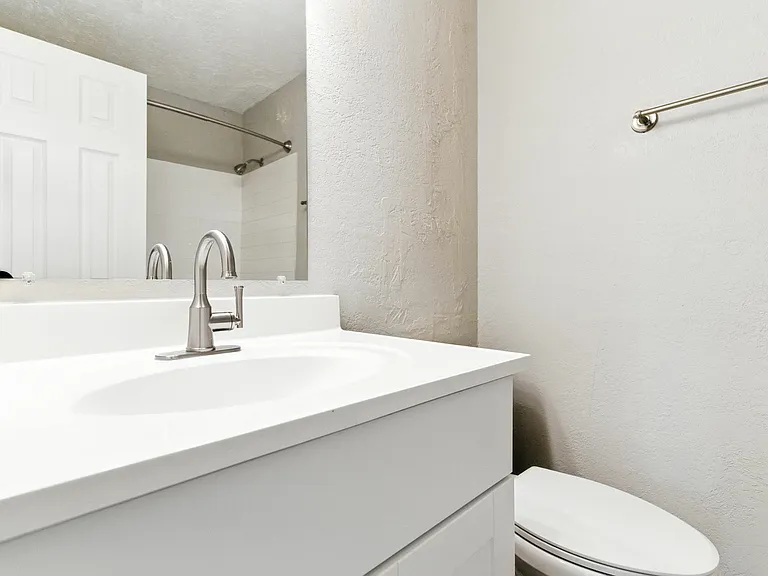 The Rye Apartments — Photo 25