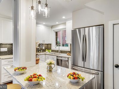 1571 Mount Eagle Pl UNIT 1, Alexandria, VA, 22302