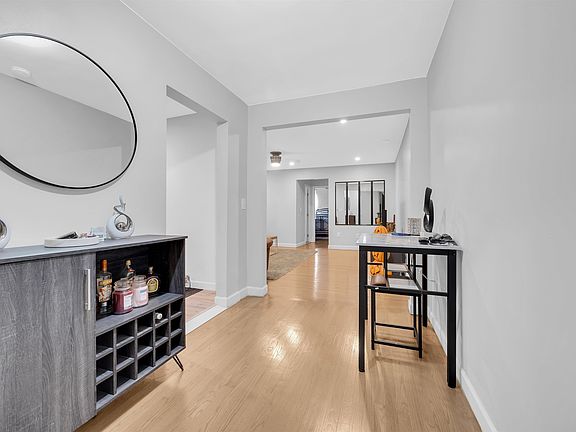 5th image of 67 W 48th St APT 235