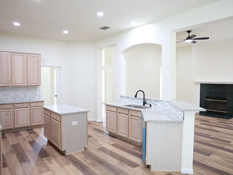 8509 Chalton Dr — Photo 36