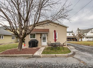 4726 Main St, Whitehall, PA 18052