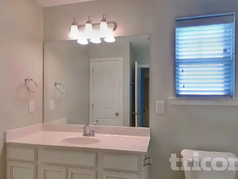 1031 Solomon Ln — Photo 14