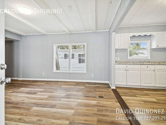 4th image of 5309 Village Ln