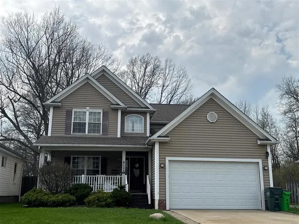 1346 Iroquois Ave, Mayfield Heights, OH 44124