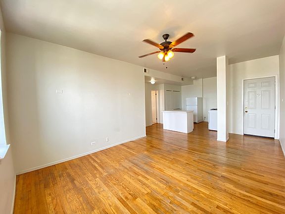 5th image of 5959-63 N Kenmore Ave #702