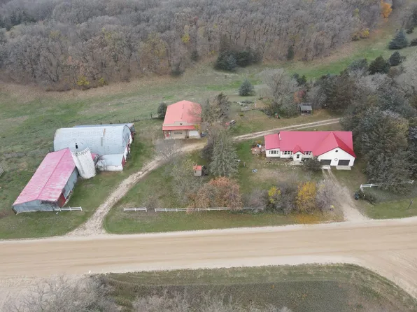 23840 5th St NW, New London, MN 56273