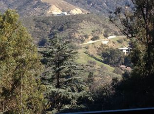 6900 Pacific View Dr, Los Angeles, CA 90068