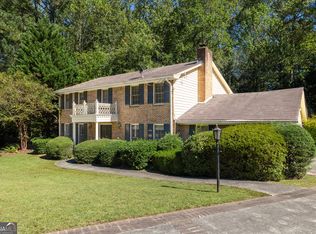 1672 Damon Ct, Dunwoody, GA 30338