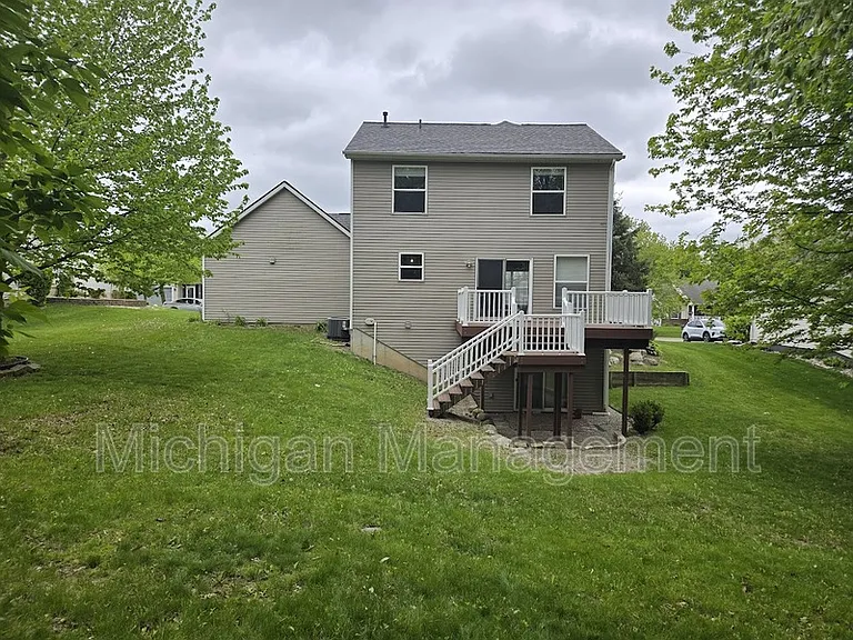 684 Glenlivet St — Photo 51
