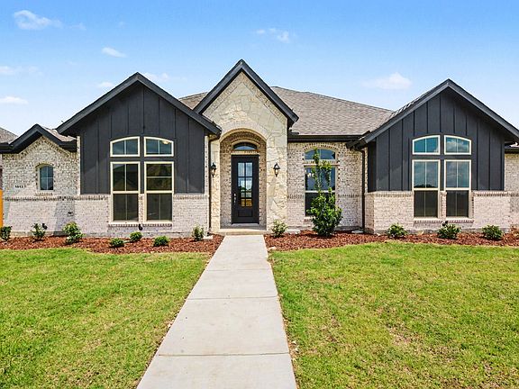 3rd image of 1913 Barrix Ln