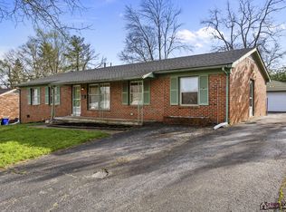 1036 Whitehall Pl, Lexington, KY 40517