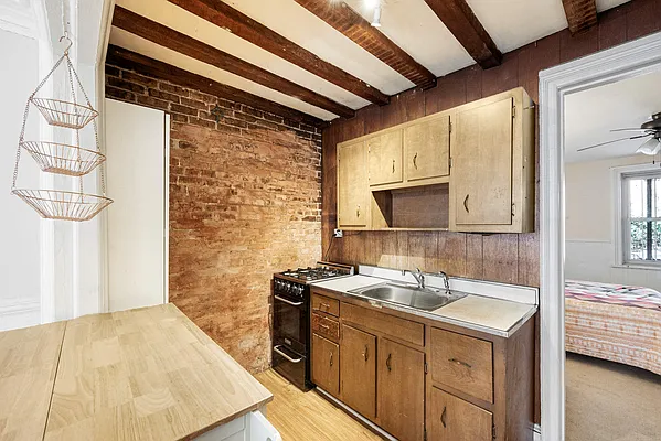 Rented by Compass | media 14