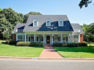 610 Country Club Cir, Athens, TX 75751