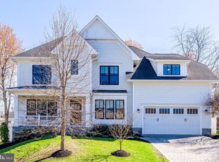 6805 Lumsden St, Mc Lean, VA 22101
