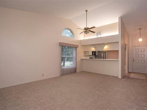 3rd image of 3609 N Lucille Dr