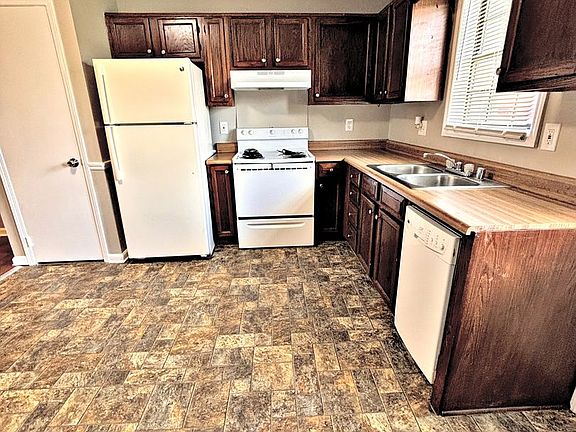 5th image of 2917 Wimberly Dr SW #D