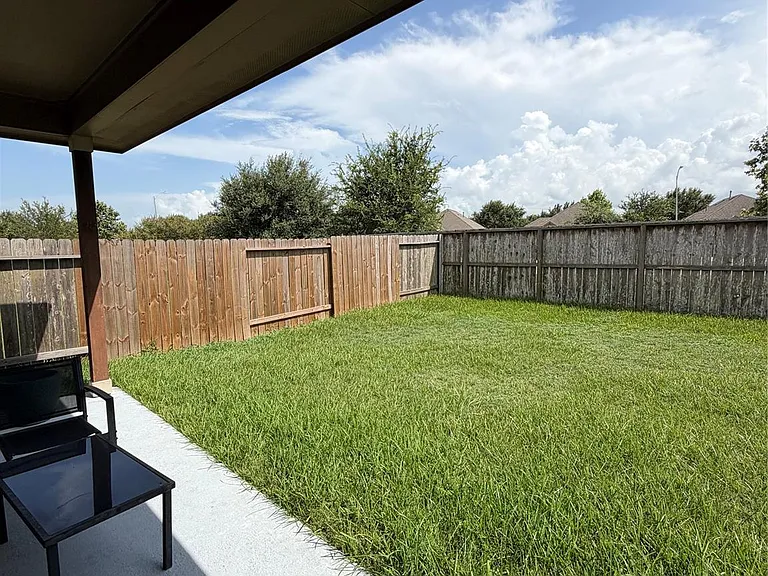 6515 Sterling Shores Ln — Photo 26
