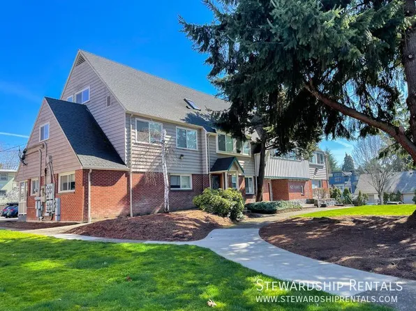 1825 Harris St APT 5, Eugene, OR 97403