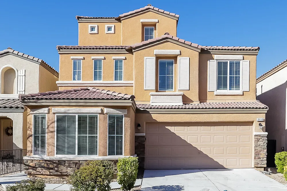 5 bed, 4.0 bath, 3140 sqft, $4,140 — Photo 1