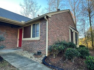 64 Country Place Ct, Alpharetta, GA 30005