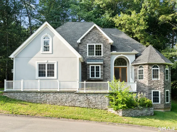 1 Walter's Way, Windsor, CT 06095
