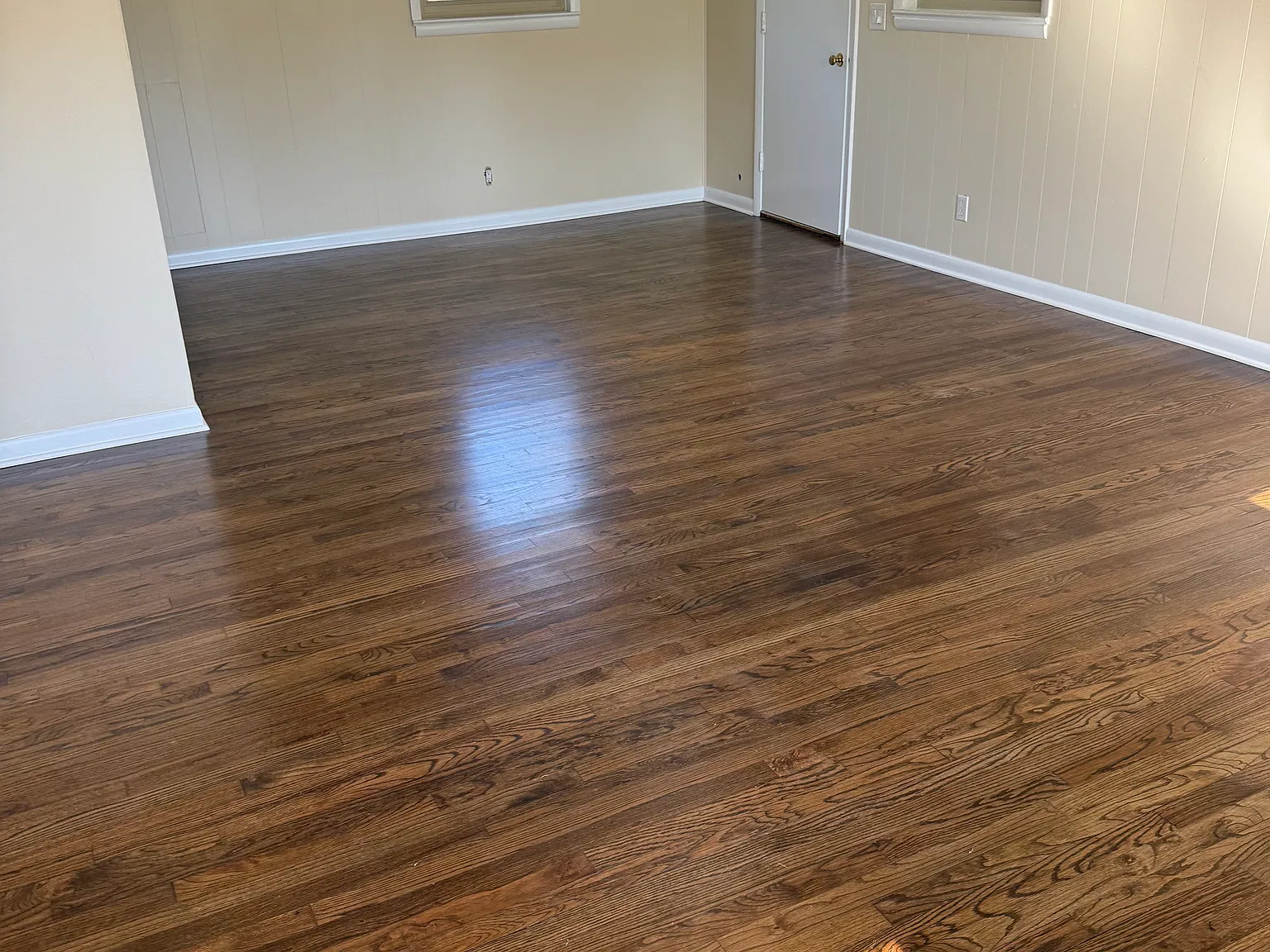 3 bed, 1.5 bath, 1080 sqft, $1,950 — Photo 3